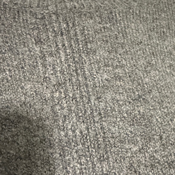 Vince Camuto Women's Gray Sweater L EUC - Picture 2 of 7